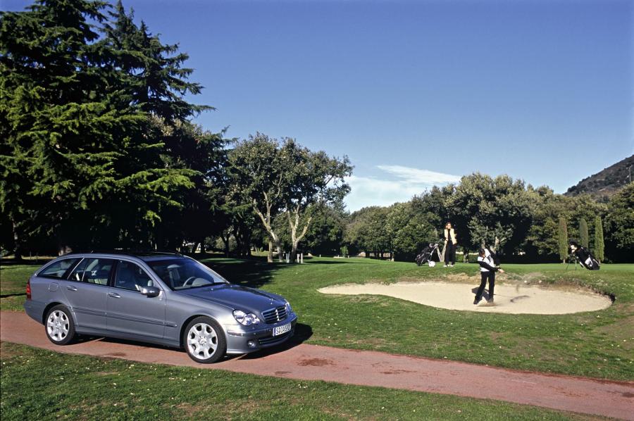  Mercedes-Benz C-Class Estate 2004 года  (фото 34 из 68)